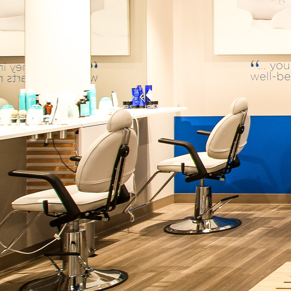 Airport Hair Salons That May Blow You Away In North America